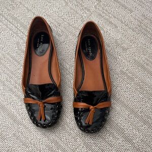Kate Spade Glossy Black and Tan Loafers size 7.5